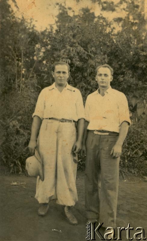 Fotografia z kolekcji Marii Konert, reprodukcje cyfrowe w Bibliotece Polskiej im. Ignacego Domeyki w Buenos Aires i w Ośrodku KARTA w Warszawie / Fotografía de la colección de Maria Konert, copias digitales en la Biblioteca Polaca Ignacio Domeyko en Buenos Aires y en Ośrodek KARTA en Varsovia.