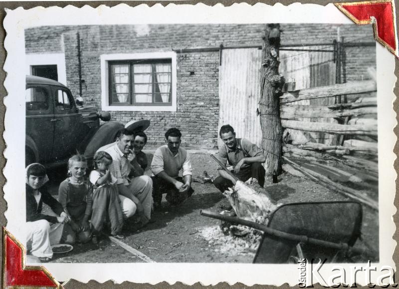 Fotografia z kolekcji Adeli Kozlowski i Eugeniusza Zacharko / Fotografía de la colección de Adela Kozlowski y Eugeniusz Zacharko
