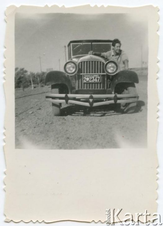 Fotografia z kolekcji Roberto Carlosa Szymanskiego / Fotografía de la colección de Roberto Carlos Szymanski