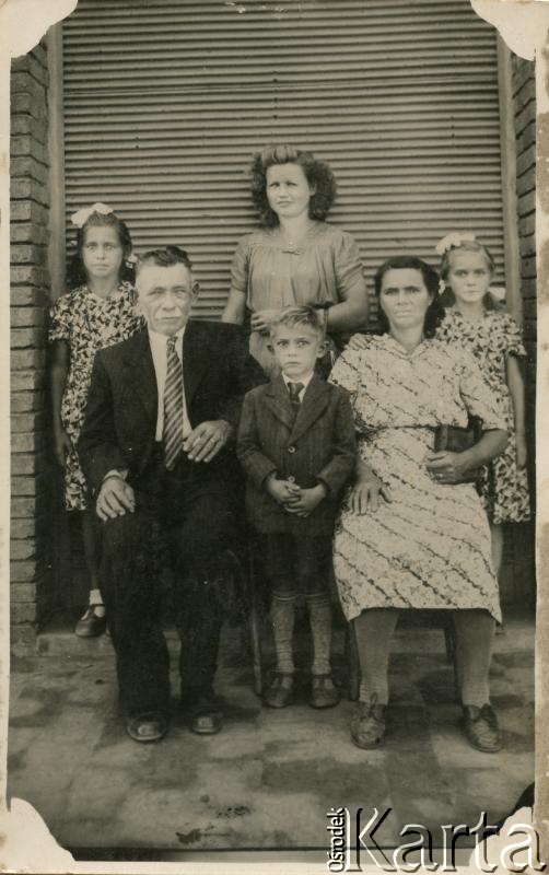 Fotografia z kolekcji rodziny Ziembickich / Fotografía de la colección de familia Ziembicki
