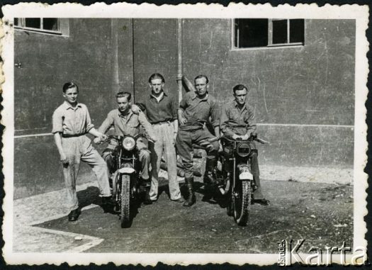 Fotografia z kolekcji Wiktora Idczaka / Fotografía de la colección de Wiktor Idczak