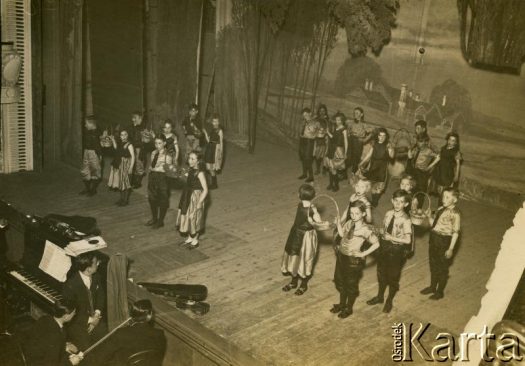 Fotografia z kolekcji rodziny Streb / Fotografía de la colección de familia Streb