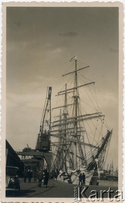 Fotografia z kolekcji rodziny Białobrzeskich / Fotografía de la colección de familia Białobrzeski