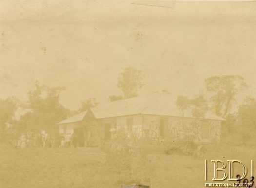 Fotografia z albumu: Działacze towarzystw polskich w Argentynie / Fotografía del álbum: Activistas de las asociaciones polacas en Argentina