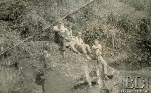 Fotografia z albumu: Działacze towarzystw polskich w Argentynie / Fotografía del álbum: Activistas de las asociaciones polacas en Argentina