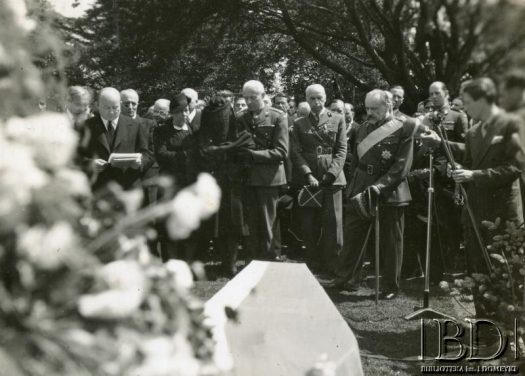 Fotografia z albumu Tadeusza Kukli / Fotografía del álbum de Tadeusz Kukla