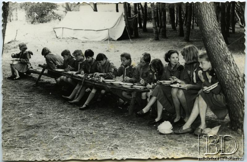 Fotografia z obozu harcerskiego „Miramar” / Fotografía del campamento scout „Miramar”