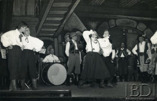 Fotografia z kolekcji zespołu tanecznego „Nasz Balet” / Fotografía de la colección del conjunto de baile „Nasz Balet”