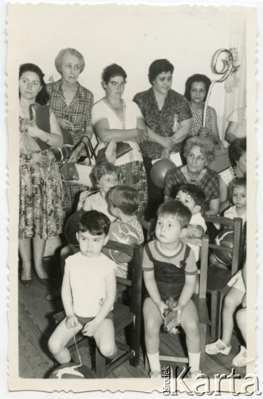 Fotografia ze zbiorów Zgromadzenia Sióstr Zmartwychwstania Pańskiego w Buenos Aires. / Fotografía de la colección de las Hermanas de la Congregación de la Resurrección de Nuestro Señor Jesucristo.