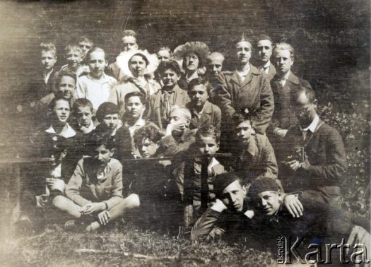 Fotografia ze zbiorów Archiwum Ojców Franciszkanów w Polskiej Misji Katolickiej w Martin Coronado / Fotografía del Archivo de los Padres Franciscanos en la Misión Católica Polaca en Martin Coronado.