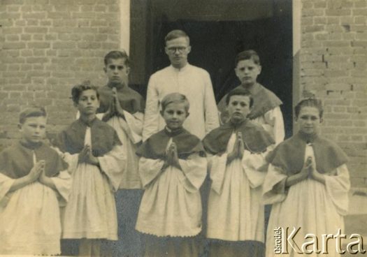 Fotografia ze zbiorów Archiwum Ojców Franciszkanów w Polskiej Misji Katolickiej w Martin Coronado / Fotografía del Archivo de los Padres Franciscanos en la Misión Católica Polaca en Martin Coronado.