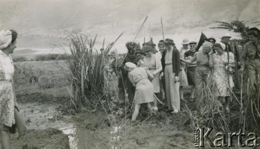 Fotografia ze zbiorów Archiwum Ojców Franciszkanów w Polskiej Misji Katolickiej w Martin Coronado / Fotografía del Archivo de los Padres Franciscanos en la Misión Católica Polaca en Martin Coronado.