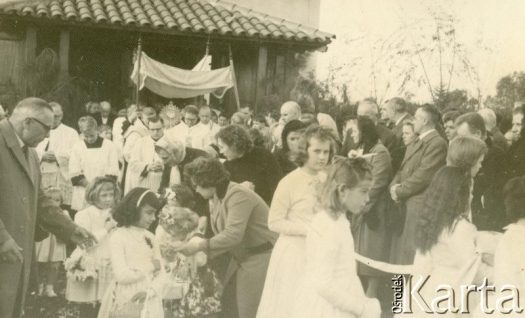 Fotografia ze zbiorów Archiwum Ojców Franciszkanów w Polskiej Misji Katolickiej w Martin Coronado / Fotografía del Archivo de los Padres Franciscanos en la Misión Católica Polaca en Martin Coronado.