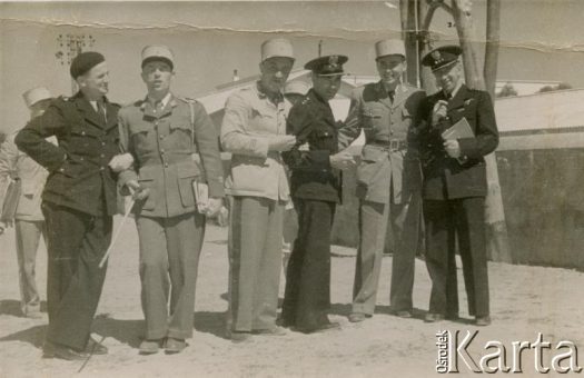 Fotografia ze zbiorów Archiwum Ojców Franciszkanów w Polskiej Misji Katolickiej w Martin Coronado / Fotografía del Archivo de los Padres Franciscanos en la Misión Católica Polaca en Martin Coronado.