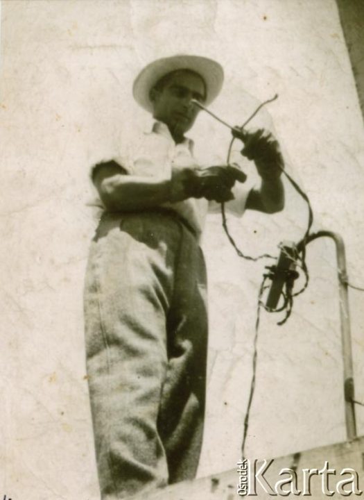Fotografia ze zbiorów Archiwum Ojców Franciszkanów w Polskiej Misji Katolickiej w Martin Coronado / Fotografía del Archivo de los Padres Franciscanos en la Misión Católica Polaca en Martin Coronado.