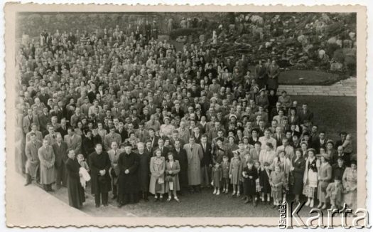 Fotografia ze zbiorów Archiwum Ojców Franciszkanów w Polskiej Misji Katolickiej w Martin Coronado / Fotografía del Archivo de los Padres Franciscanos en la Misión Católica Polaca en Martin Coronado.