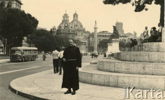 Fotografia ze zbiorów Archiwum Ojców Franciszkanów w Polskiej Misji Katolickiej w Martin Coronado / Fotografía del Archivo de los Padres Franciscanos en la Misión Católica Polaca en Martin Coronado.