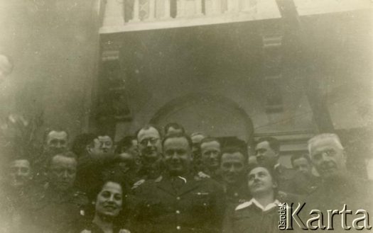 Fotografia ze zbiorów Archiwum Ojców Franciszkanów w Polskiej Misji Katolickiej w Martin Coronado / Fotografía del Archivo de los Padres Franciscanos en la Misión Católica Polaca en Martin Coronado.