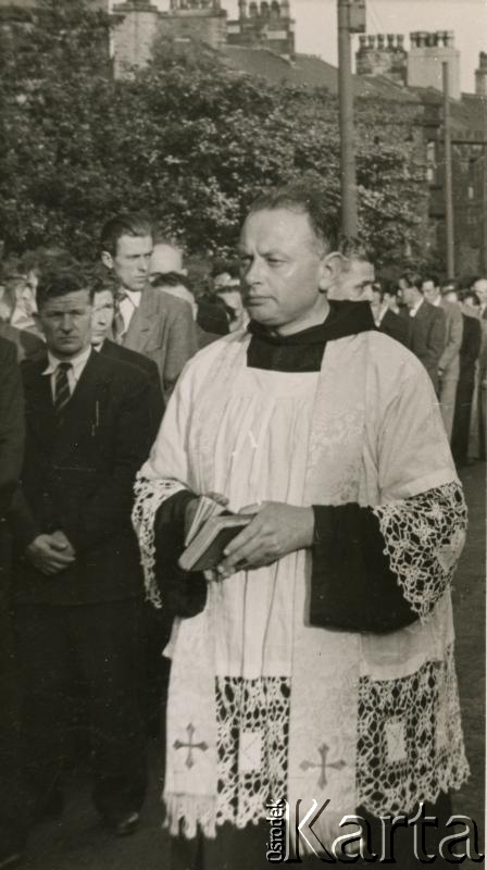 Fotografia ze zbiorów Archiwum Ojców Franciszkanów w Polskiej Misji Katolickiej w Martin Coronado / Fotografía del Archivo de los Padres Franciscanos en la Misión Católica Polaca en Martin Coronado.