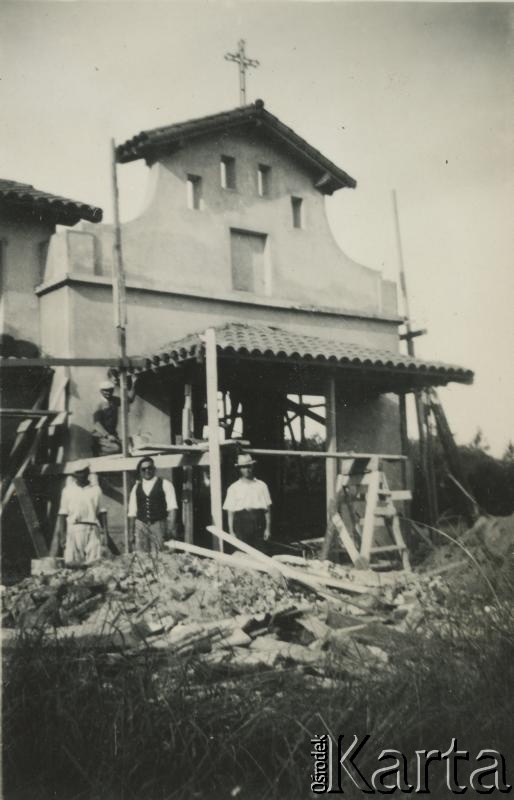Fotografia ze zbiorów Archiwum Ojców Franciszkanów w Polskiej Misji Katolickiej w Martin Coronado / Fotografía del Archivo de los Padres Franciscanos en la Misión Católica Polaca en Martin Coronado.
