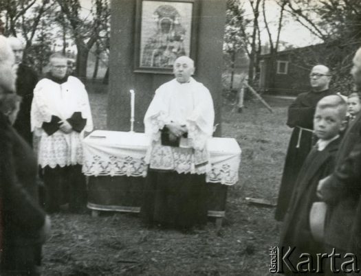 Fotografia ze zbiorów Archiwum Ojców Franciszkanów w Polskiej Misji Katolickiej w Martin Coronado / Fotografía del Archivo de los Padres Franciscanos en la Misión Católica Polaca en Martin Coronado.