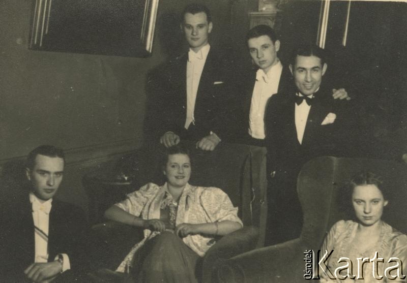 Fotografia ze zbiorów Archiwum Ojców Franciszkanów w Polskiej Misji Katolickiej w Martin Coronado / Fotografía del Archivo de los Padres Franciscanos en la Misión Católica Polaca en Martin Coronado.