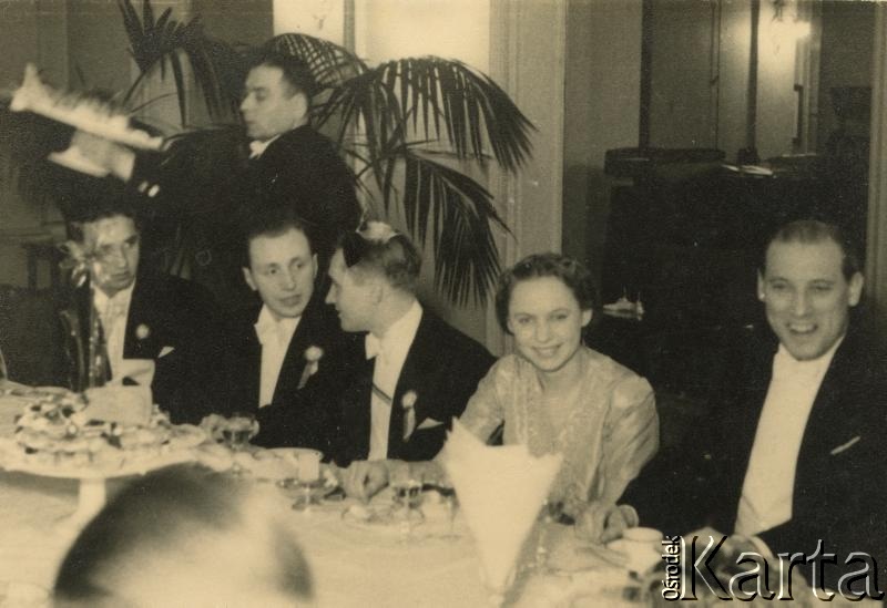 Fotografia ze zbiorów Archiwum Ojców Franciszkanów w Polskiej Misji Katolickiej w Martin Coronado / Fotografía del Archivo de los Padres Franciscanos en la Misión Católica Polaca en Martin Coronado.