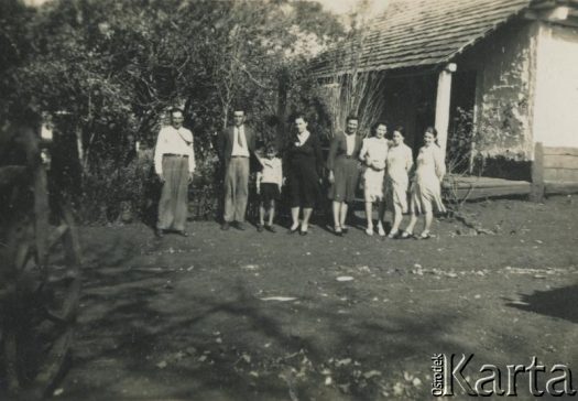 Fotografia ze zbiorów Archiwum Ojców Franciszkanów w Polskiej Misji Katolickiej w Martin Coronado / Fotografía del Archivo de los Padres Franciscanos en la Misión Católica Polaca en Martin Coronado.