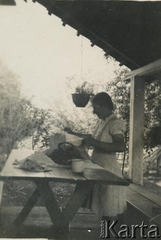 Fotografia ze zbiorów Archiwum Ojców Franciszkanów w Polskiej Misji Katolickiej w Martin Coronado / Fotografía del Archivo de los Padres Franciscanos en la Misión Católica Polaca en Martin Coronado.