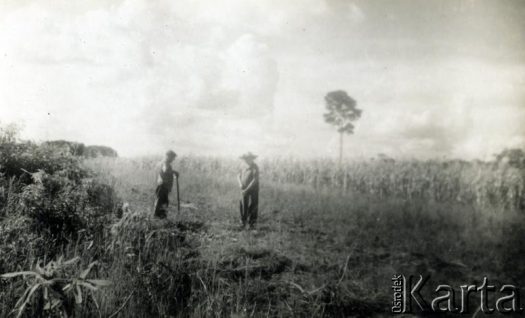 Fotografia ze zbiorów Archiwum Ojców Franciszkanów w Polskiej Misji Katolickiej w Martin Coronado / Fotografía del Archivo de los Padres Franciscanos en la Misión Católica Polaca en Martin Coronado.