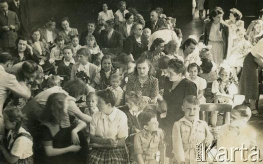 Fotografia ze zbiorów Polskiej Macierzy Szkolnej / Fotografía de la colección de Polska Macierz Szkolna.