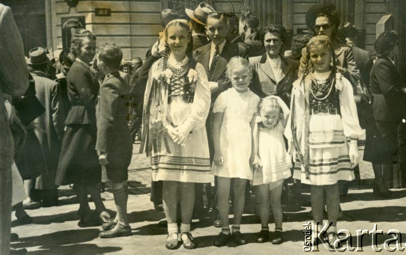Fotografia ze zbiorów Polskiej Macierzy Szkolnej / Fotografía de la colección de Polska Macierz Szkolna.
