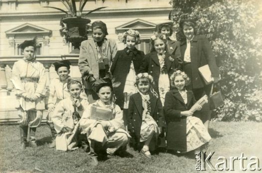 Fotografia ze zbiorów Polskiej Macierzy Szkolnej / Fotografía de la colección de Polska Macierz Szkolna.