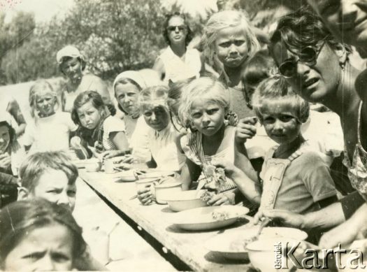 Fotografia ze zbiorów Polskiej Macierzy Szkolnej / Fotografía de la colección de Polska Macierz Szkolna.