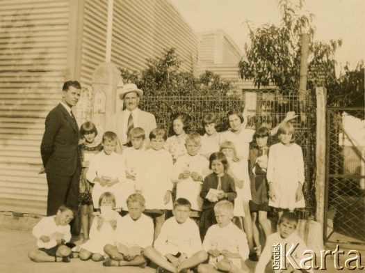 Fotografia ze zbiorów Związku Polskiego w Berisso. / Fotografía de la colección de la Unión Polaca en Berisso.